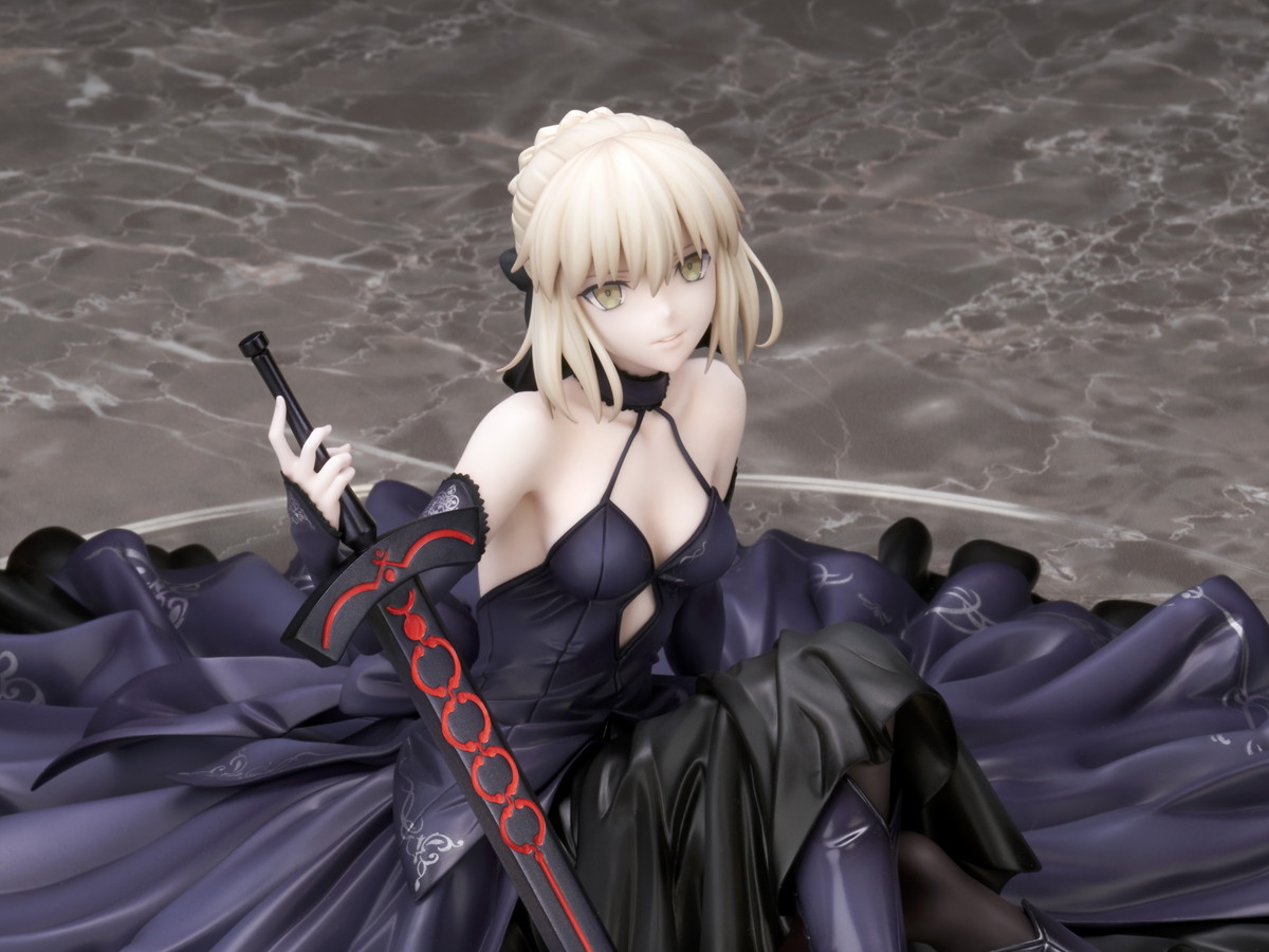 Fate/Grand Order「セイバー／アルトリア・ペンドラゴン〔オルタ〕　宵闇の星Ver.」のフィギュア画像