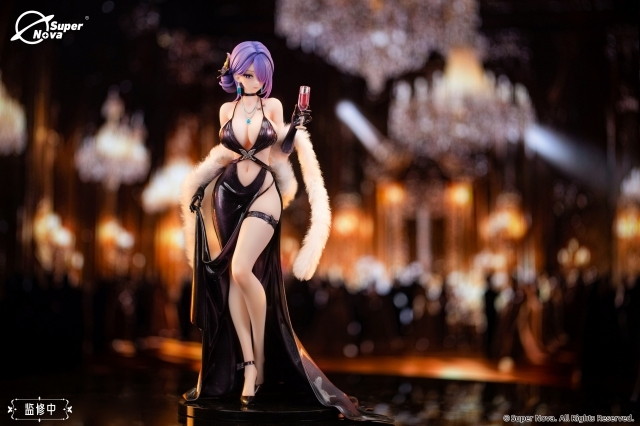 「Super Nova × Biya パーティードレスシリーズ ユナ」のフィギュア画像