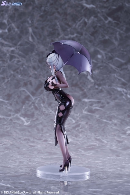 「未亡人 キリエ 豪華版」のフィギュア画像
