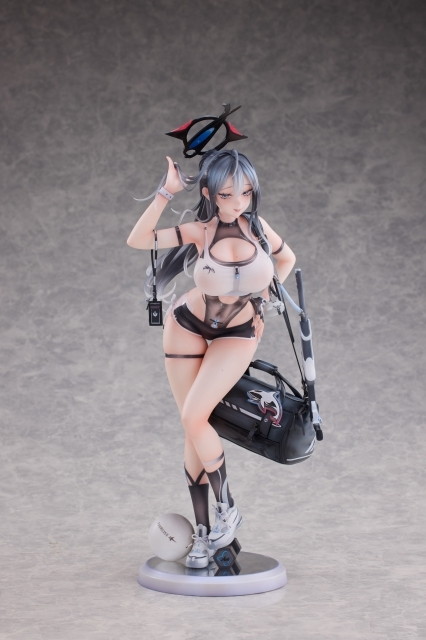 「カナ Illustrated by マデン」のフィギュア画像