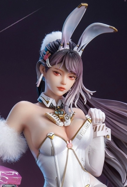 「New Era×Loull AroLL -- Bright Rabbit(ブライトラビット)」のフィギュア画像