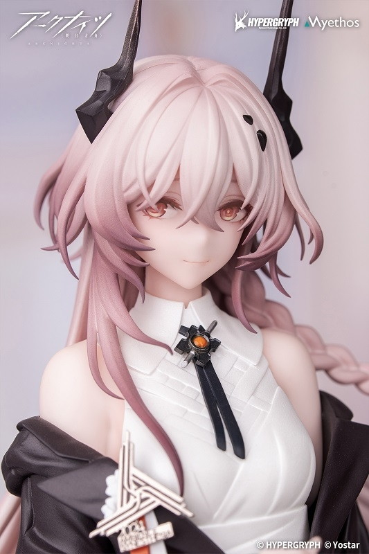 アークナイツ「テレジア 音律の旅Ver.」のフィギュア画像