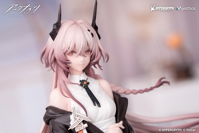 アークナイツ「テレジア 音律の旅Ver.」のフィギュア画像