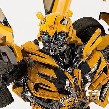 トランスフォーマー/リベンジ「トランスフォーマー/最後の騎士王 DLX バンブルビー」のフィギュア