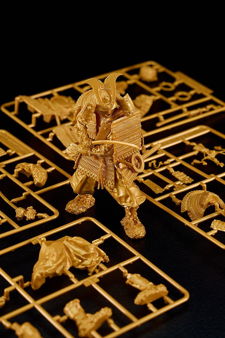 「PLAMAX 1/12 鎌倉時代の鎧武者 黄金の装 Gold color edition」のフィギュア画像