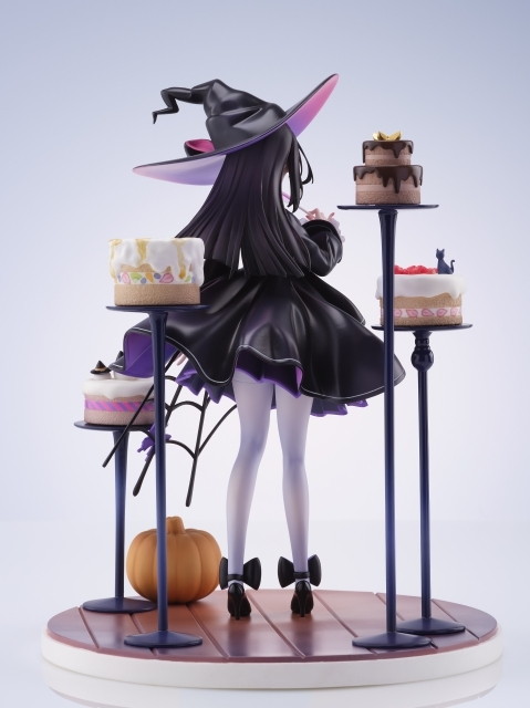 「ハロウィンの魔女」のフィギュア画像