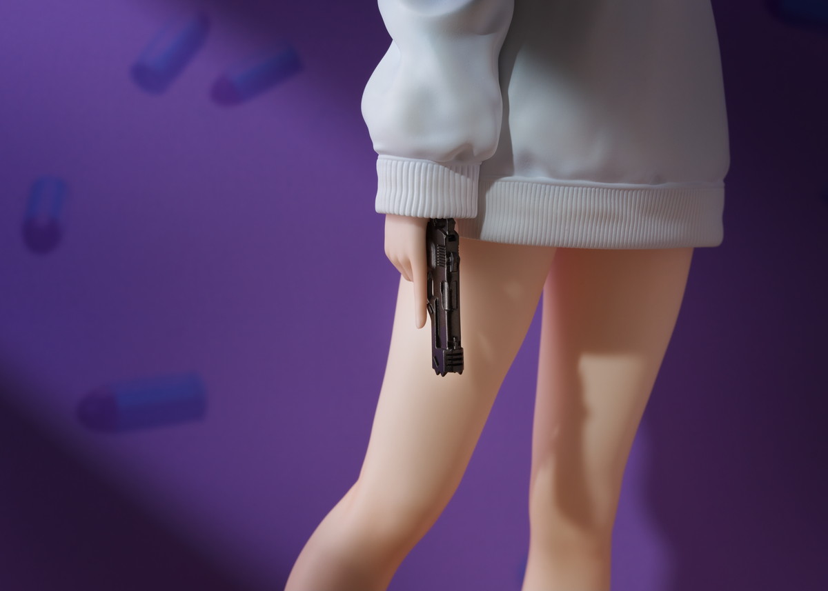 リコリス・リコイル「錦木千束 オーバーサイズトレーナーVer.」のフィギュア画像