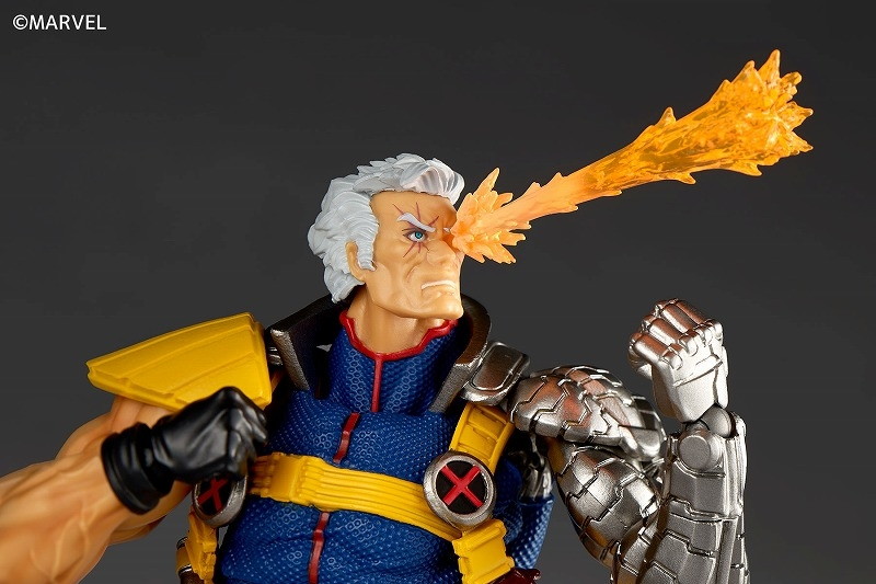 X-MEN「リボルテック アメイジング・ヤマグチ ケーブル Ver.1.5」のフィギュア画像