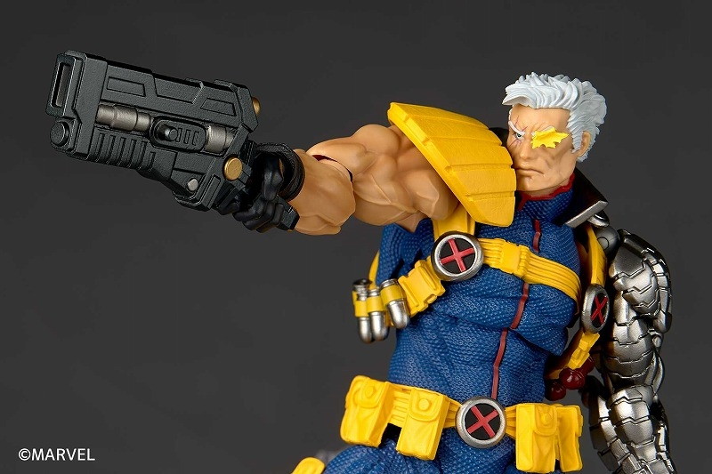 X-MEN「リボルテック アメイジング・ヤマグチ ケーブル Ver.1.5」のフィギュア画像