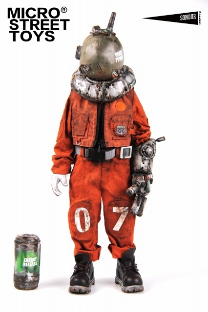 「MICRO STREET TOYS × SONDOR Era of Rust-Roger（イアラァオブラストロジャー）」のフィギュア画像