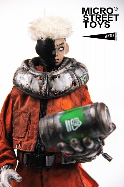 「MICRO STREET TOYS × SONDOR Era of Rust-Roger（イアラァオブラストロジャー）」のフィギュア画像