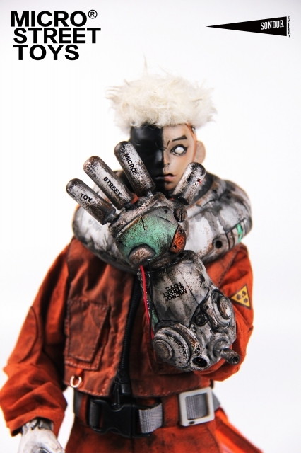 「MICRO STREET TOYS × SONDOR Era of Rust-Roger（イアラァオブラストロジャー）」のフィギュア画像