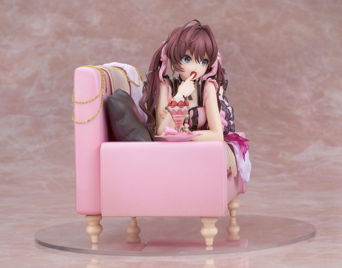 アイドルマスター シンデレラガールズ「一ノ瀬 志希 ドルチェ・プエラVer.」のフィギュア画像
