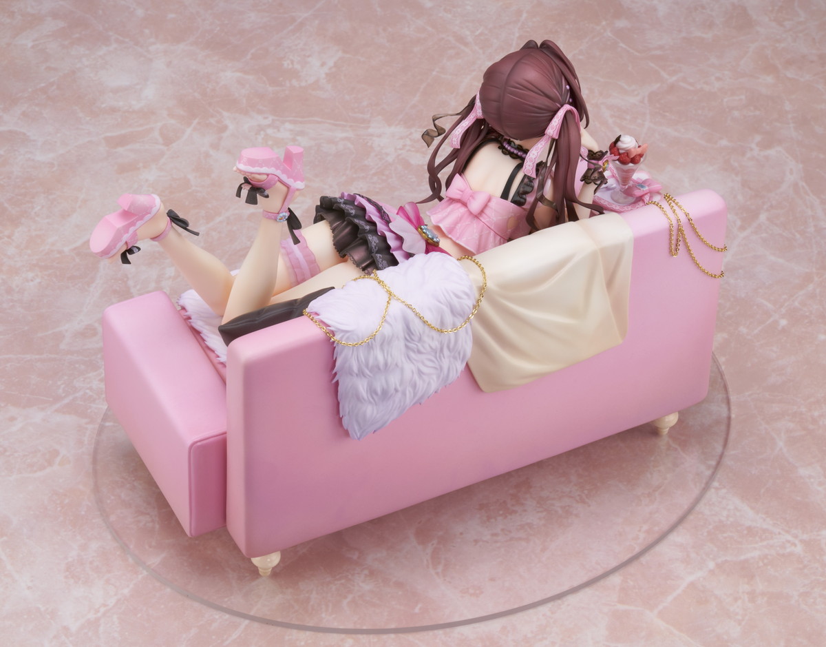 アイドルマスター シンデレラガールズ「一ノ瀬 志希 ドルチェ・プエラVer.」のフィギュア画像