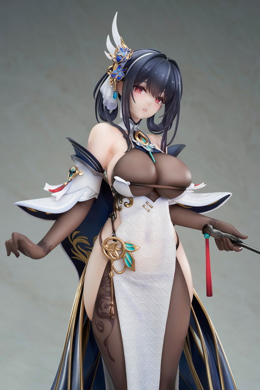 アズールレーン「鎮海 改」のフィギュア画像