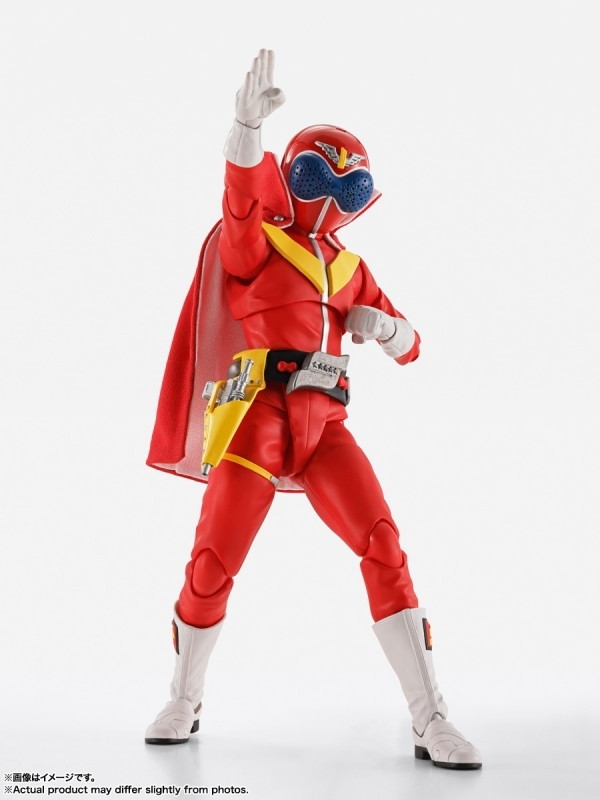 秘密戦隊ゴレンジャー「S.H.Figuarts(真骨彫製法) アカレンジャー スーパー戦隊 50th Anniversary Ver.(初回限定台座付属)」のフィギュア画像