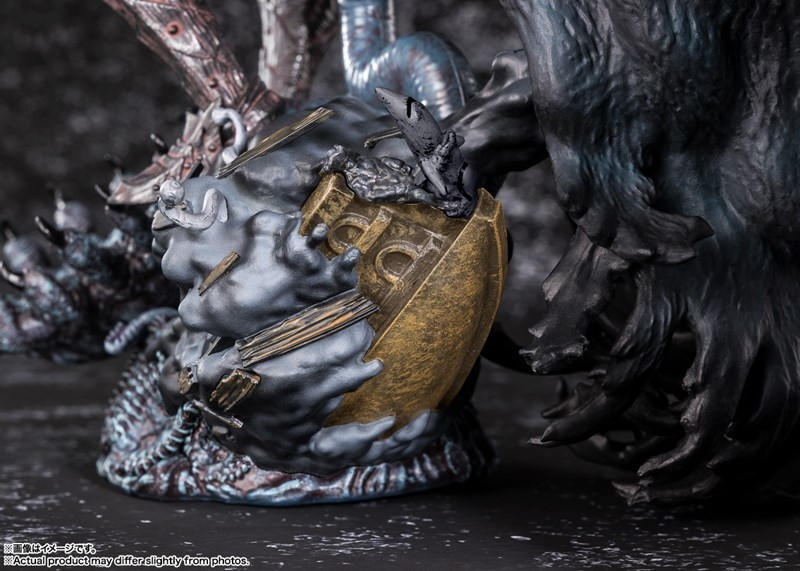 ベルセルク「Figuarts Zero Touche Métallique ガッツ(狂戦士の甲冑)」のフィギュア画像