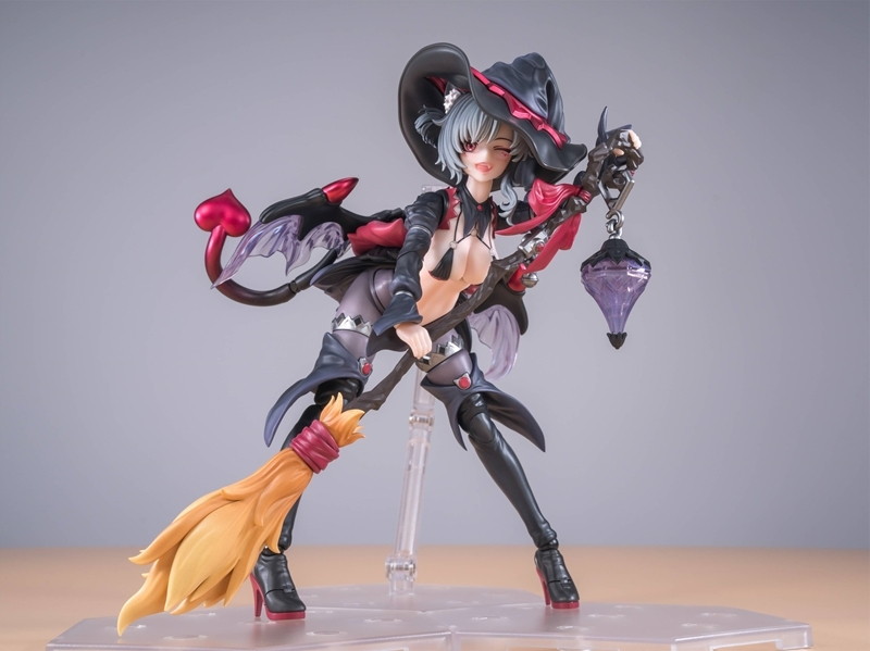 「見習魔女・星川猫猫 黒髪Ver.」のフィギュア画像