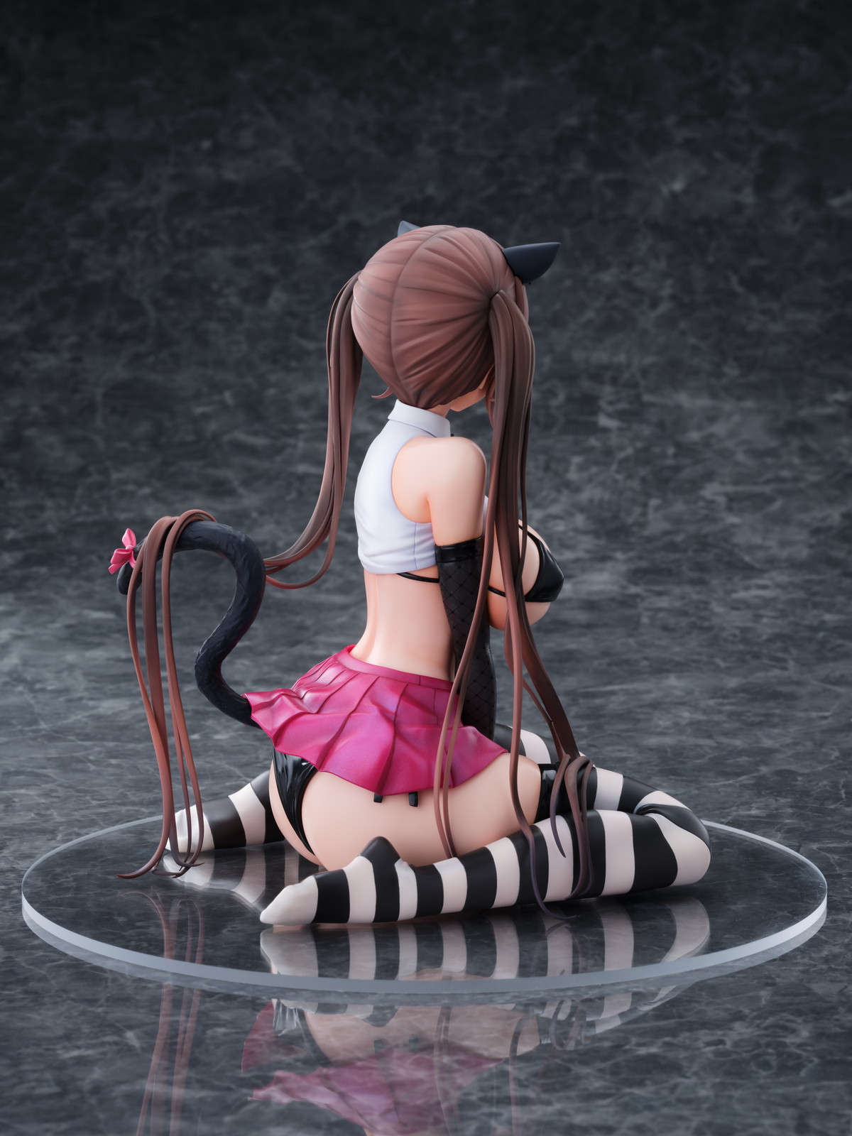「いたずら猫-miumiu- illustrated by 魔太郎」のフィギュア画像