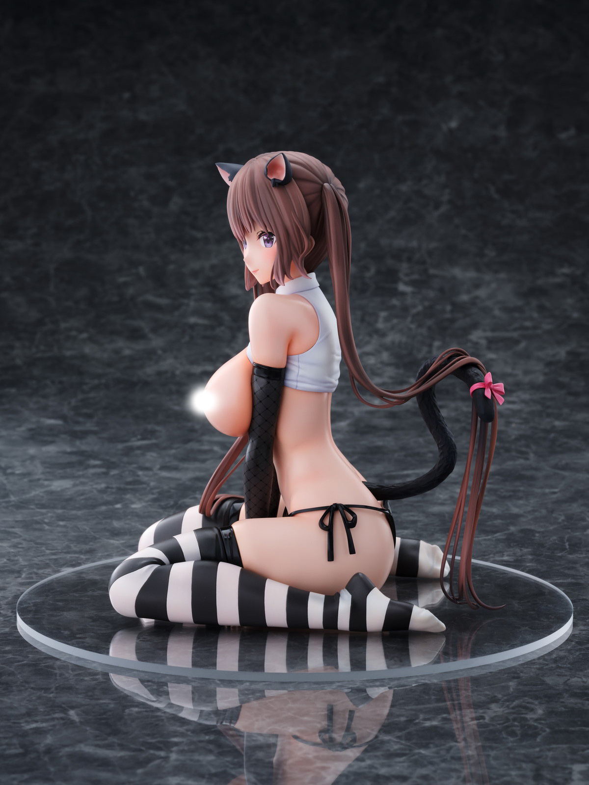 「いたずら猫-miumiu- illustrated by 魔太郎」のフィギュア画像