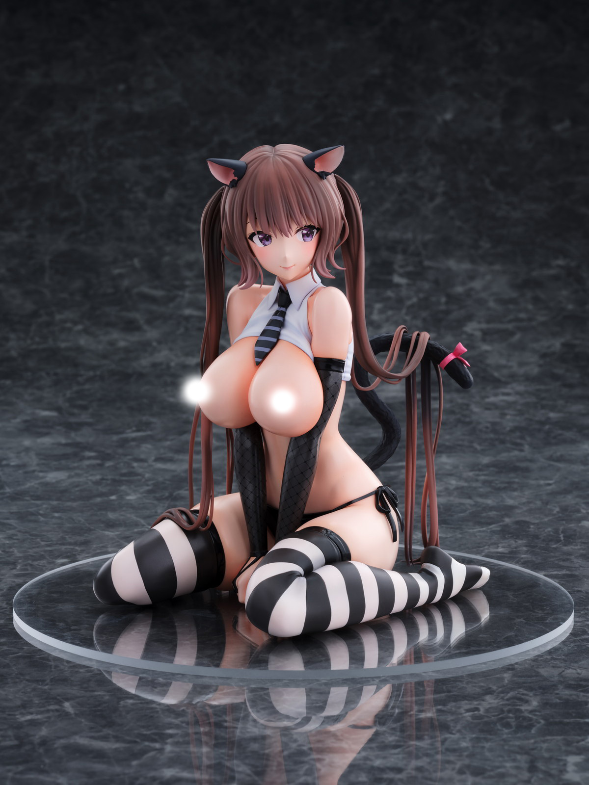 「いたずら猫-miumiu- illustrated by 魔太郎」のフィギュア画像