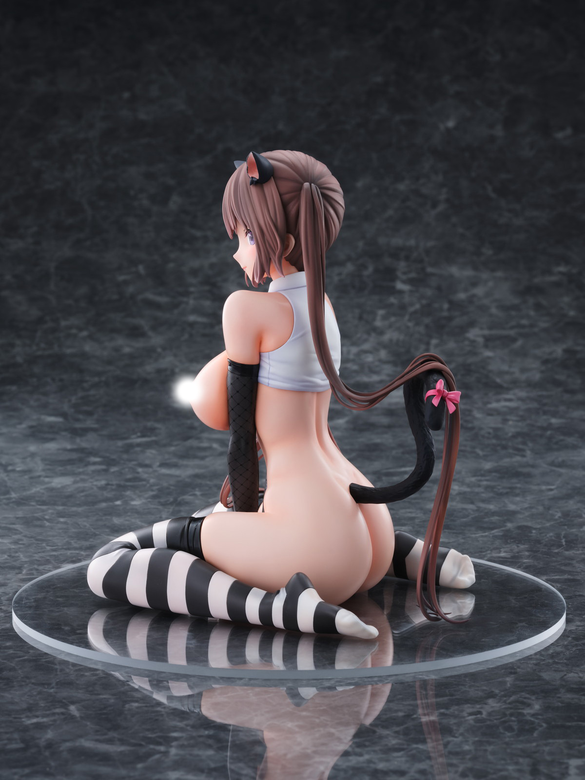 「いたずら猫-miumiu- illustrated by 魔太郎」のフィギュア画像