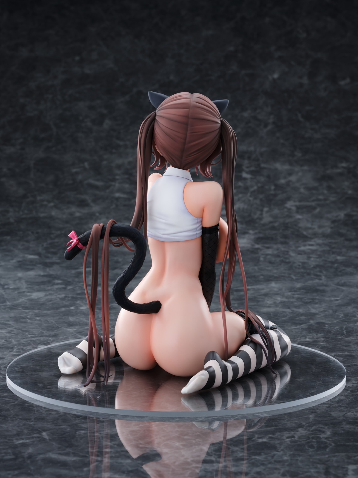 「いたずら猫-miumiu- illustrated by 魔太郎」のフィギュア画像