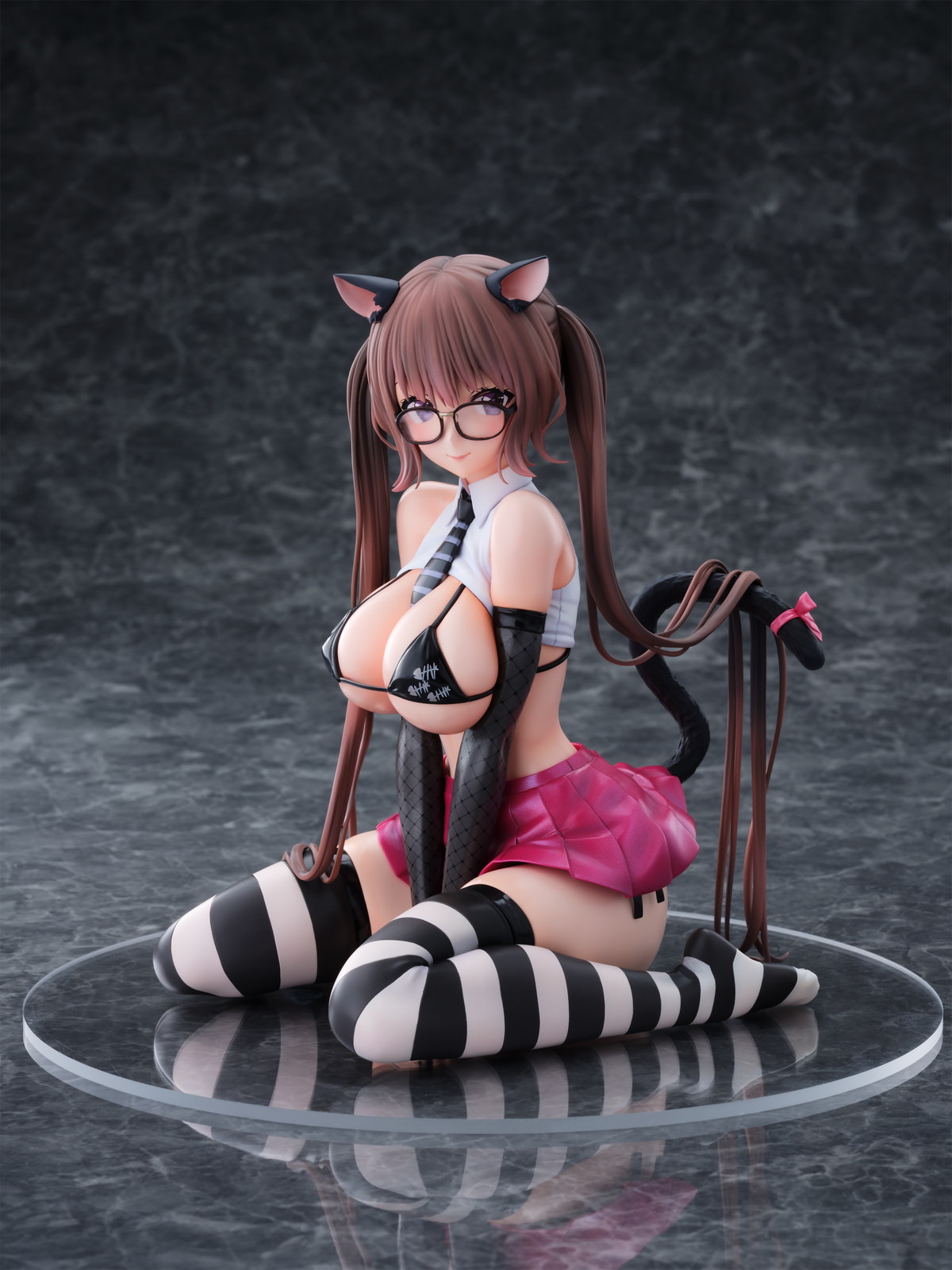 「いたずら猫-miumiu- illustrated by 魔太郎」のフィギュア画像