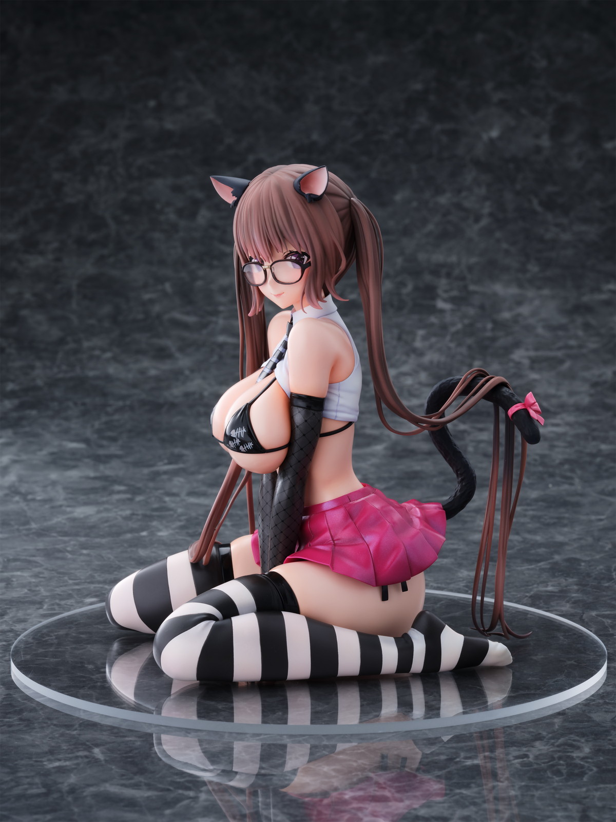 「いたずら猫-miumiu- illustrated by 魔太郎」のフィギュア画像