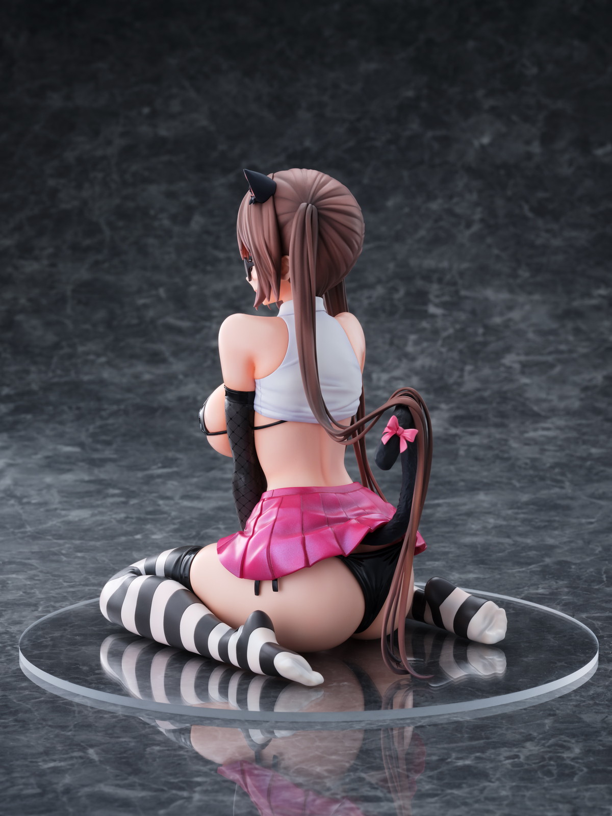 「いたずら猫-miumiu- illustrated by 魔太郎」のフィギュア画像