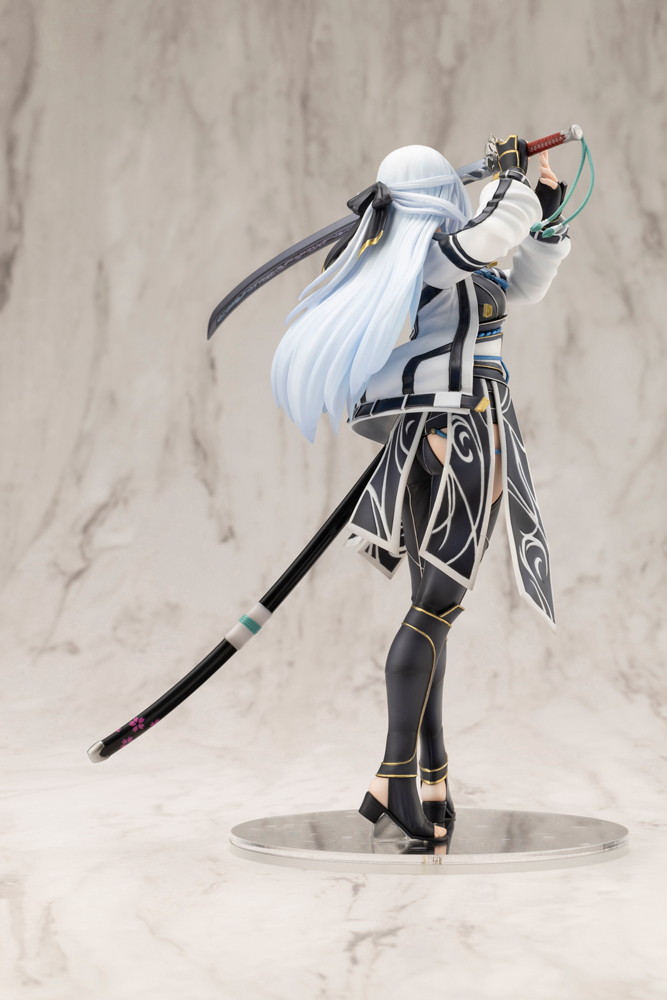軌跡シリーズ「シズナ・レム・ミスルギ」のフィギュア画像