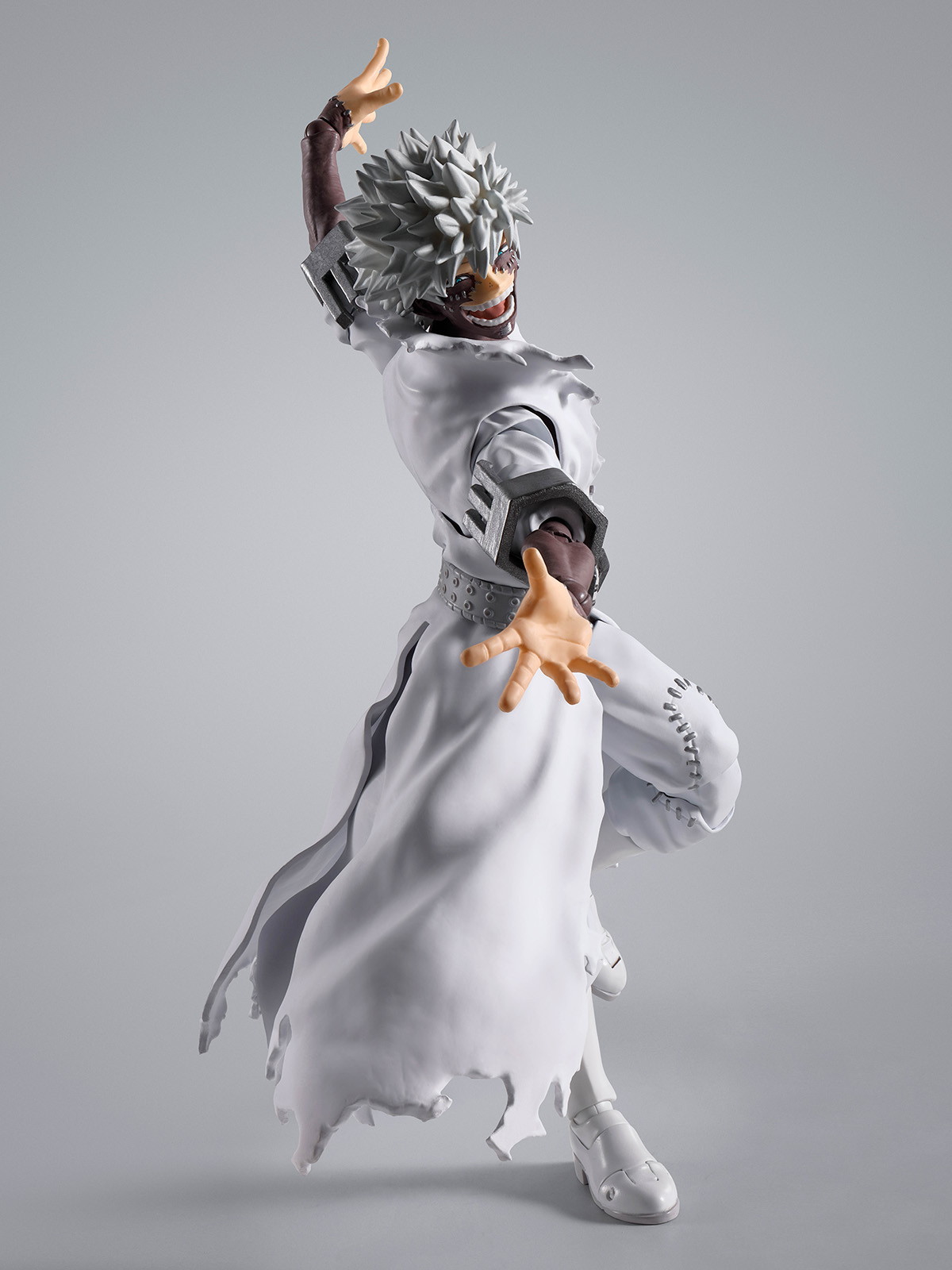僕のヒーローアカデミア「S.H.Figuarts 荼毘」のフィギュア画像