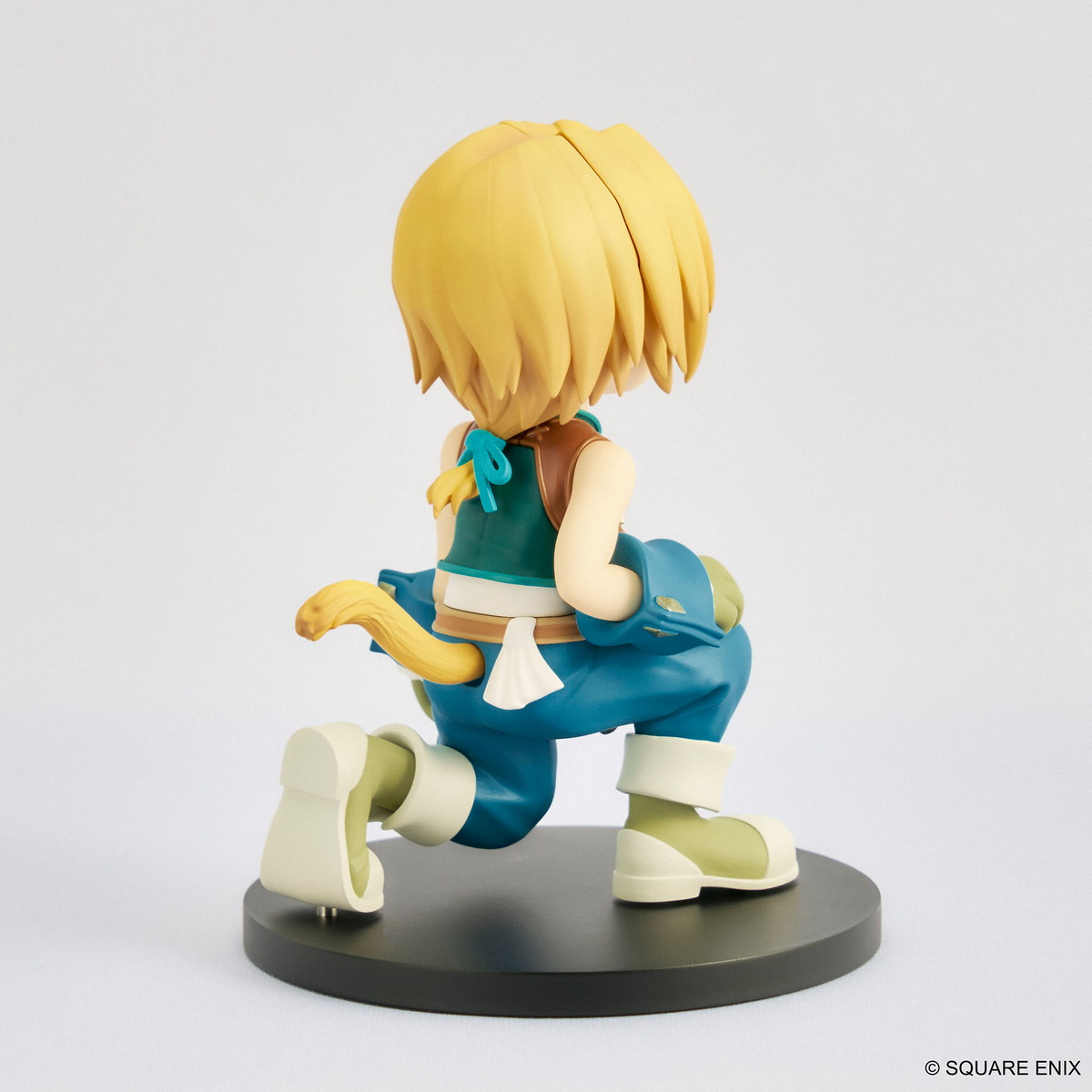 ファイナルファンタジーIX「アドラブルアーツ ジタン・トライバル」のフィギュア画像