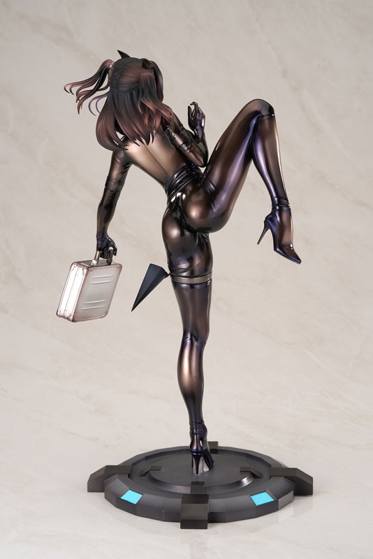 ブラウンダスト2「シェラザード コードネームS ver. アクリル展示ケース付きスペシャル版」のフィギュア画像