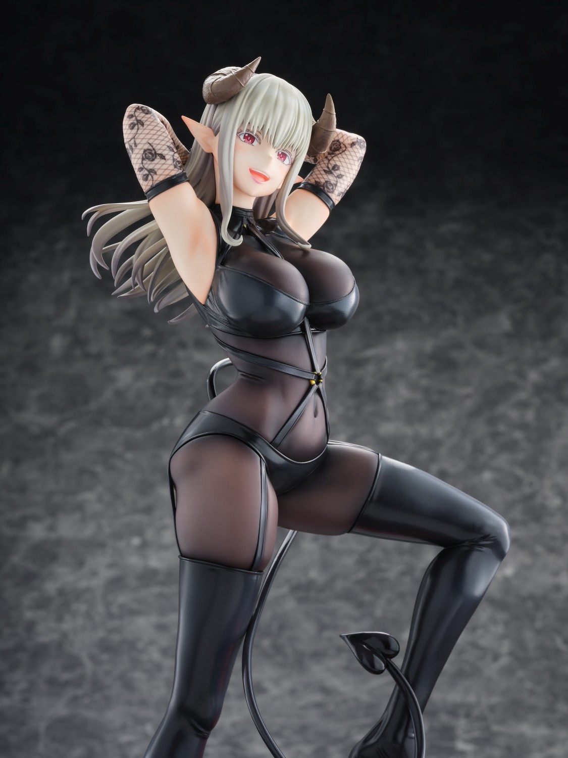 2.5次元の誘惑「ラスタロッテ 幻の衣装/まゆら」のフィギュア画像