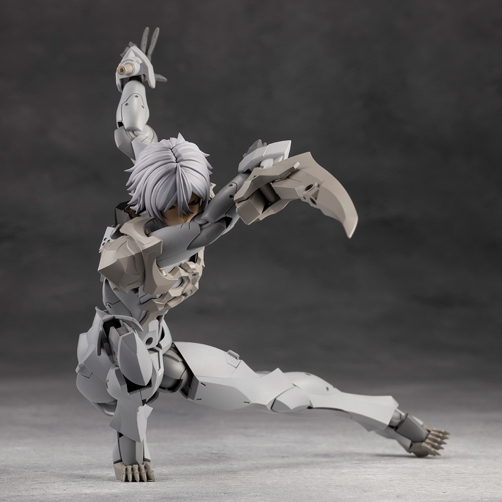 無限邂逅メガロマリア「ジルコニア」のフィギュア画像