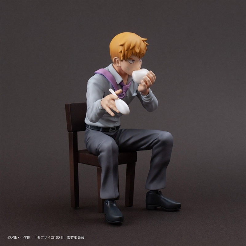 モブサイコ100「モブサイコ100 III×文房具カフェ 2022 フィギュア 霊幻新隆」のフィギュア画像