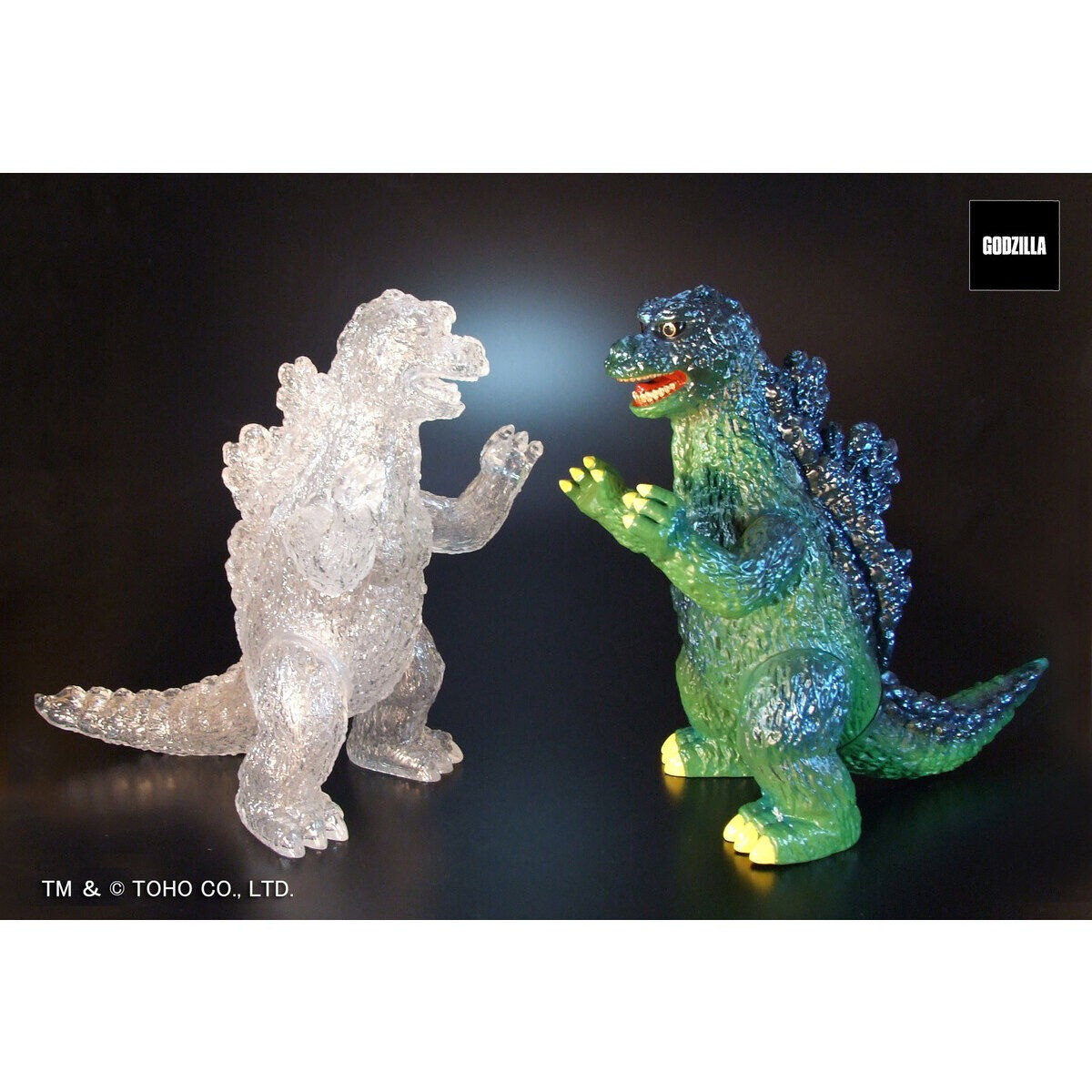 ゴジラ「復刻版ポピーグレートザウルス ゴジラ(クリアVer./レトログリーンVer.)」のフィギュア画像