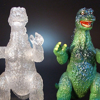 ゴジラ「復刻版ポピーグレートザウルス ゴジラ（クリアVer./レトログリーンVer.）」のフィギュア