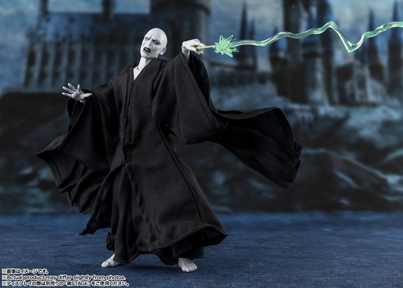 ハリー・ポッターと炎のゴブレット「S.H.Figuarts ヴォルデモート卿」のフィギュア画像