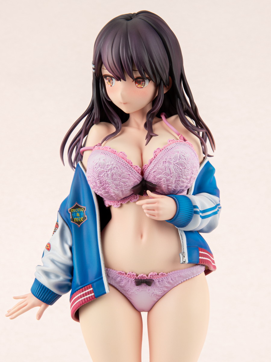 「スカジャン彼女はクールでいたい！ 神楽京香」のフィギュア画像