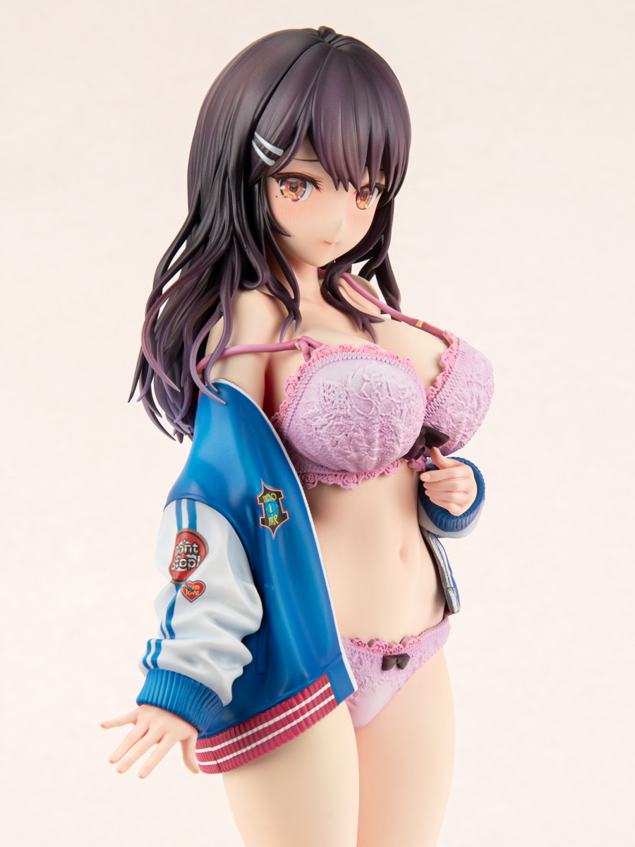 「スカジャン彼女はクールでいたい！ 神楽京香」のフィギュア画像