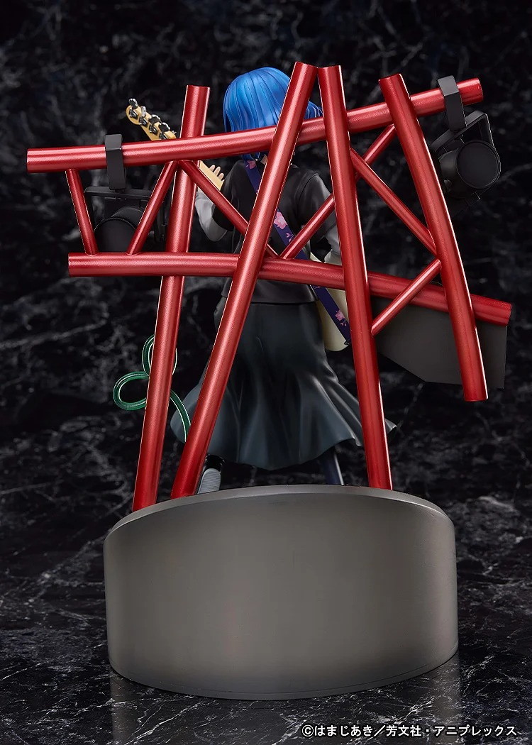 ぼっち・ざ・ろっく！「山田リョウ」のフィギュア画像