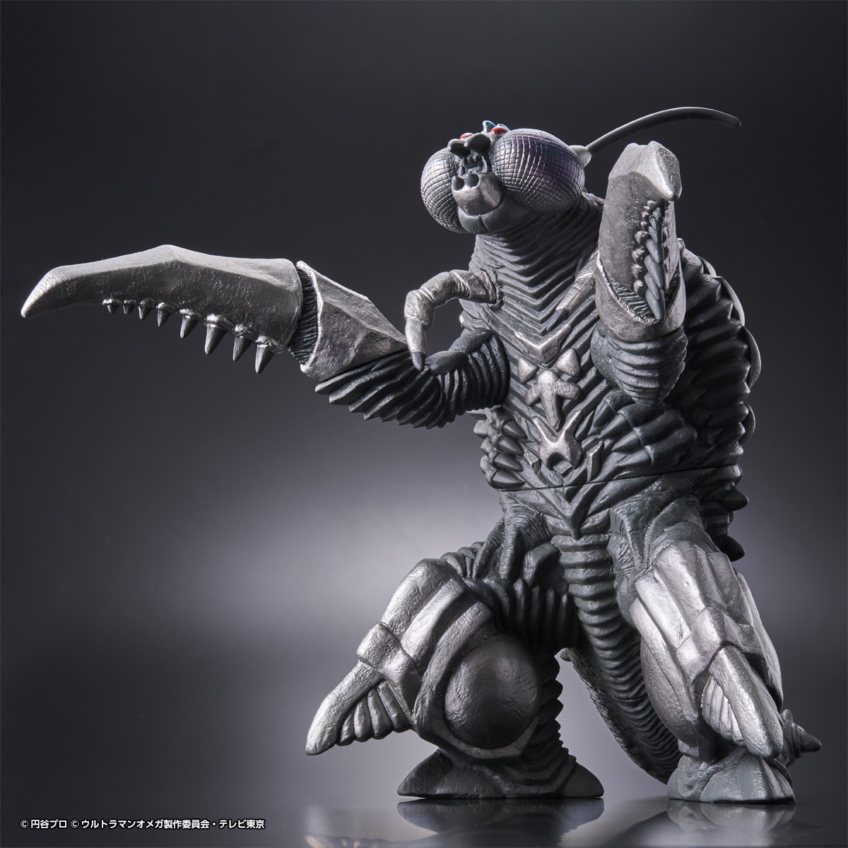 ウルトラマンオメガ「ムービーモンスターシリーズ×ウルトラ怪獣DX ヴァグセクト(大型)」のフィギュア画像