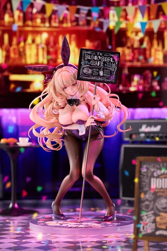はにかみ彼女「鐘堂 英麗奈」のフィギュア画像