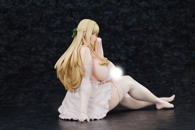 聖華女学院公認竿おじさん「ルイーザ・リヒター」のフィギュア画像