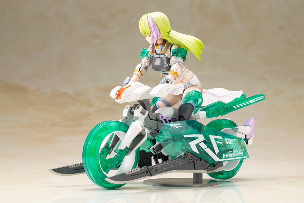 フレームアームズ・ガール「ウィルバーナイン ベリルアーマーカスタム」のフィギュア画像