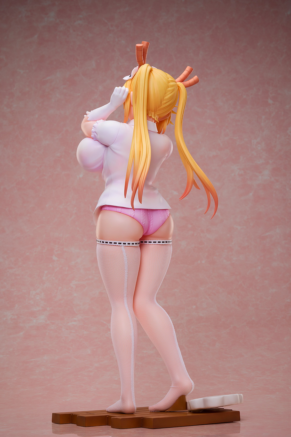小林さんちのメイドラゴン「トール」のフィギュア画像