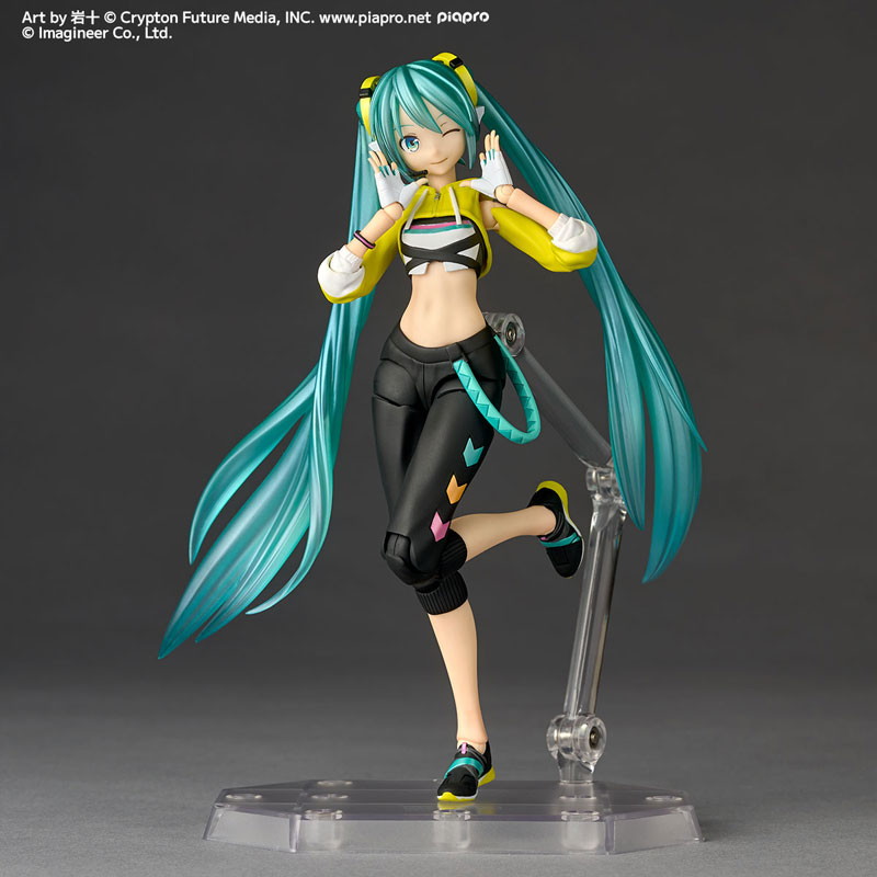 Fit Boxing feat. 初音ミク「リボルテック アメイジング・ヤマグチ 初音ミク Fit Boxing Ver.」のフィギュア画像