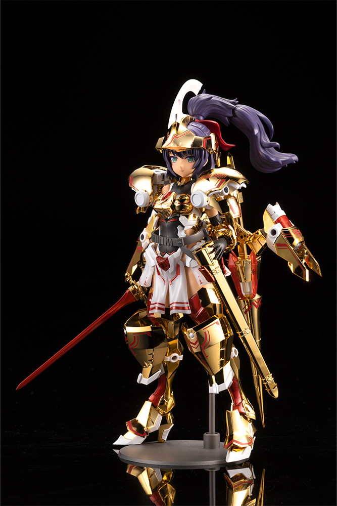 フレームアームズ・ガール「ドゥルガー 〈ゴールドリッター〉」のフィギュア画像